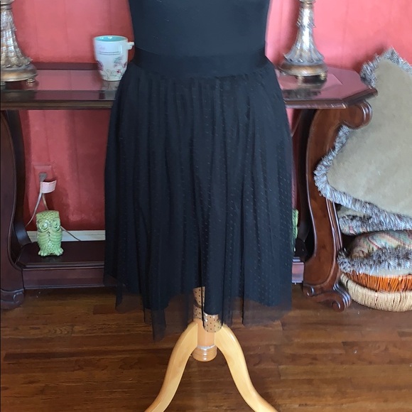 Forever 21 Dresses & Skirts - Black skirt